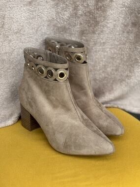Comfort Taupe Suede Ankle Booties Womens  10